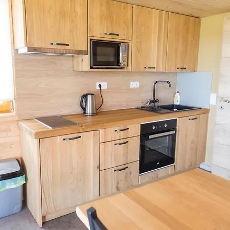 Hisa Iz Volne דירה